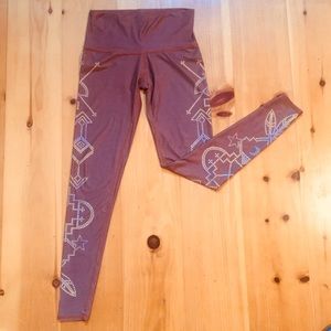 TEEKI high-waisted yoga leggings